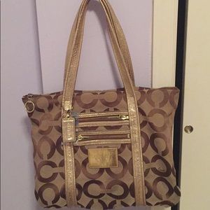 🌷COACH POPPY PURSE🌷